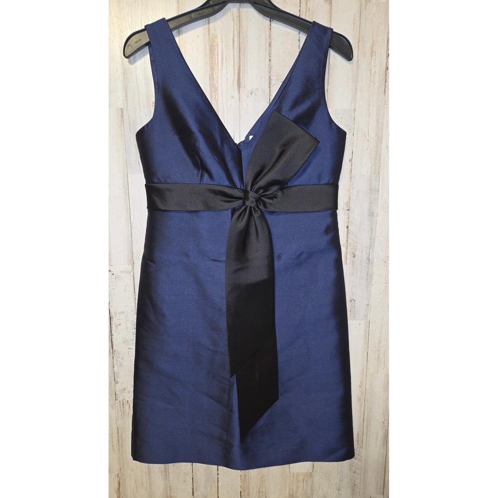 Tory Burch Bergdorf Goodman size 4 Silk/Wool V Sheath Dress Bow Formal Satin